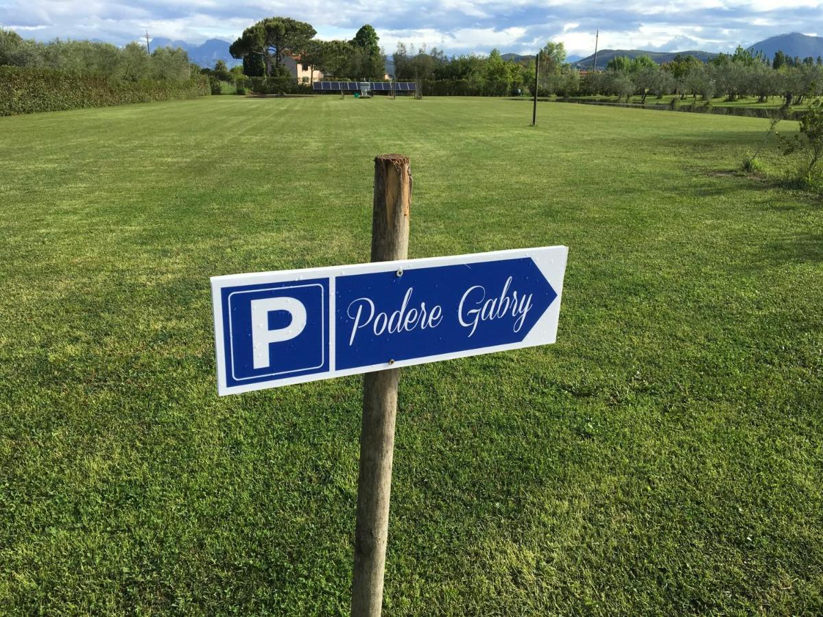 Podere Gabry Apartamento Arena Metato Exterior foto